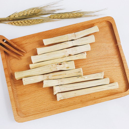 Rabbit, chinchilla, sweet bamboo, pet molars, sweet bamboo, guinea pig, grinds teeth and bites wood branches, sweet bamboo, hamster molars, sweet bamboo