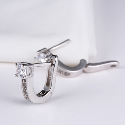 Fashionable Korean Super Flash U-shaped Earrings for Women Creative Personalized Women's Earrings Manufacturer Wholesale Fashion Jewelry