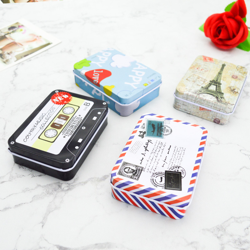 Mini Caja de Joyería Rectangular con Diseño Animado image 3