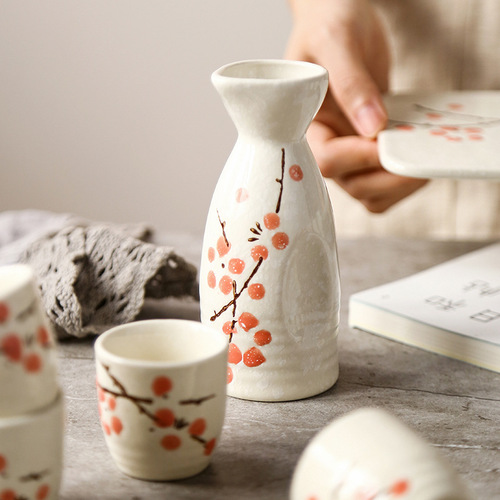 Japanese hand-painted underglaze ceramic home restaurant creative shochu cups and pots wine warmer spirits bottle set combination