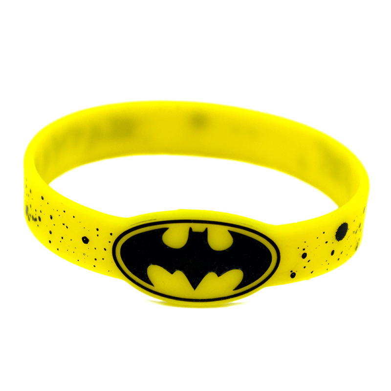 Cross-border new Batman bracelet Batman silicone bracelet cartoon movie wristband Watch type yellow bracelet