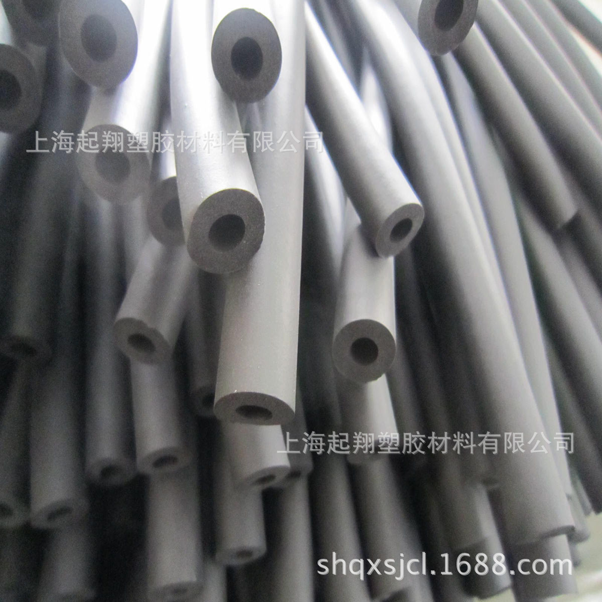 厂家批发橡塑发泡海绵管NBR(EPDM)发泡管阻燃防尘减震防护