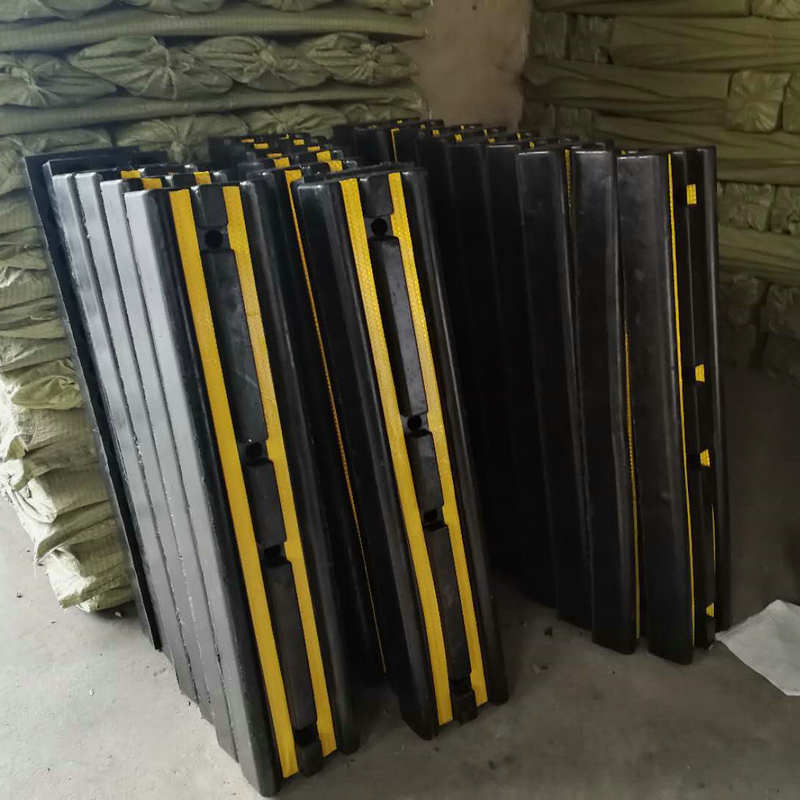 �𽺷�ײ����ͷ����װж��ƽ̨��ײ����ײ�鳵�⻺���ײ��