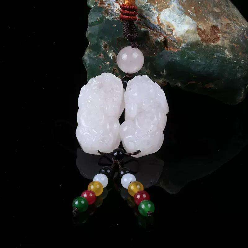 玉石貔貅礼品编织双貔貅吊坠厂家供应供应各款材质玉貔貅玉器