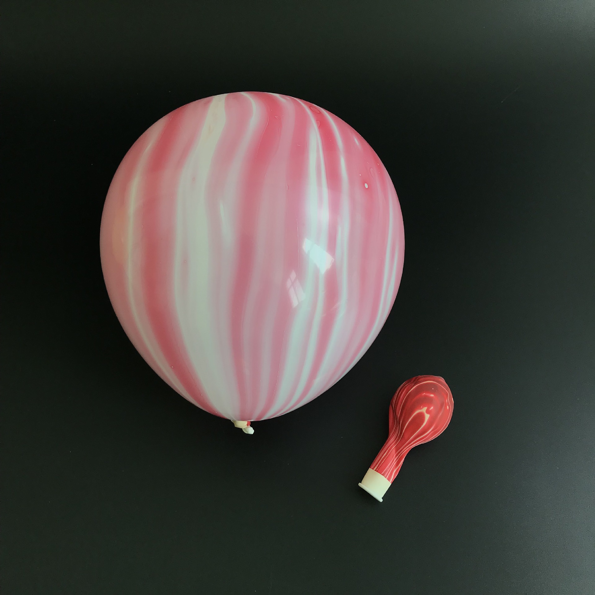 La fábrica de globos de látex de juguete para niños al por mayor fiesta de bodas de vacaciones globo de 12 pulgadas ágata colorido globo de nube