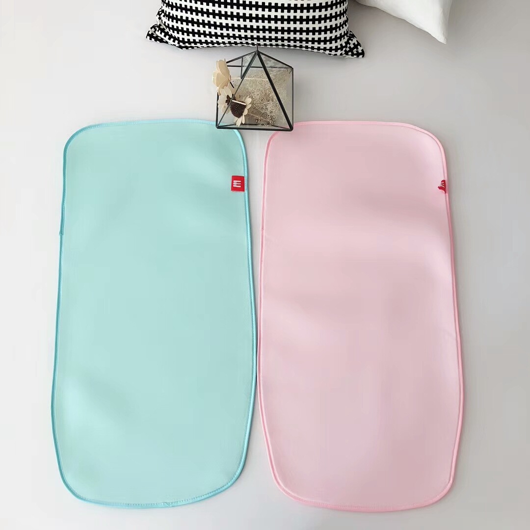 Hemei Matching Baby Bed Mat Ice Silk Mesh Breathable Soft Q-Shot Washable Paperless Baby Mat