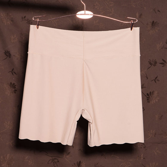 [45.00 kg-80.00 kg] Plus size anti-light leggings women's wavy edge belly Ice Silk three-point seamless safety pants