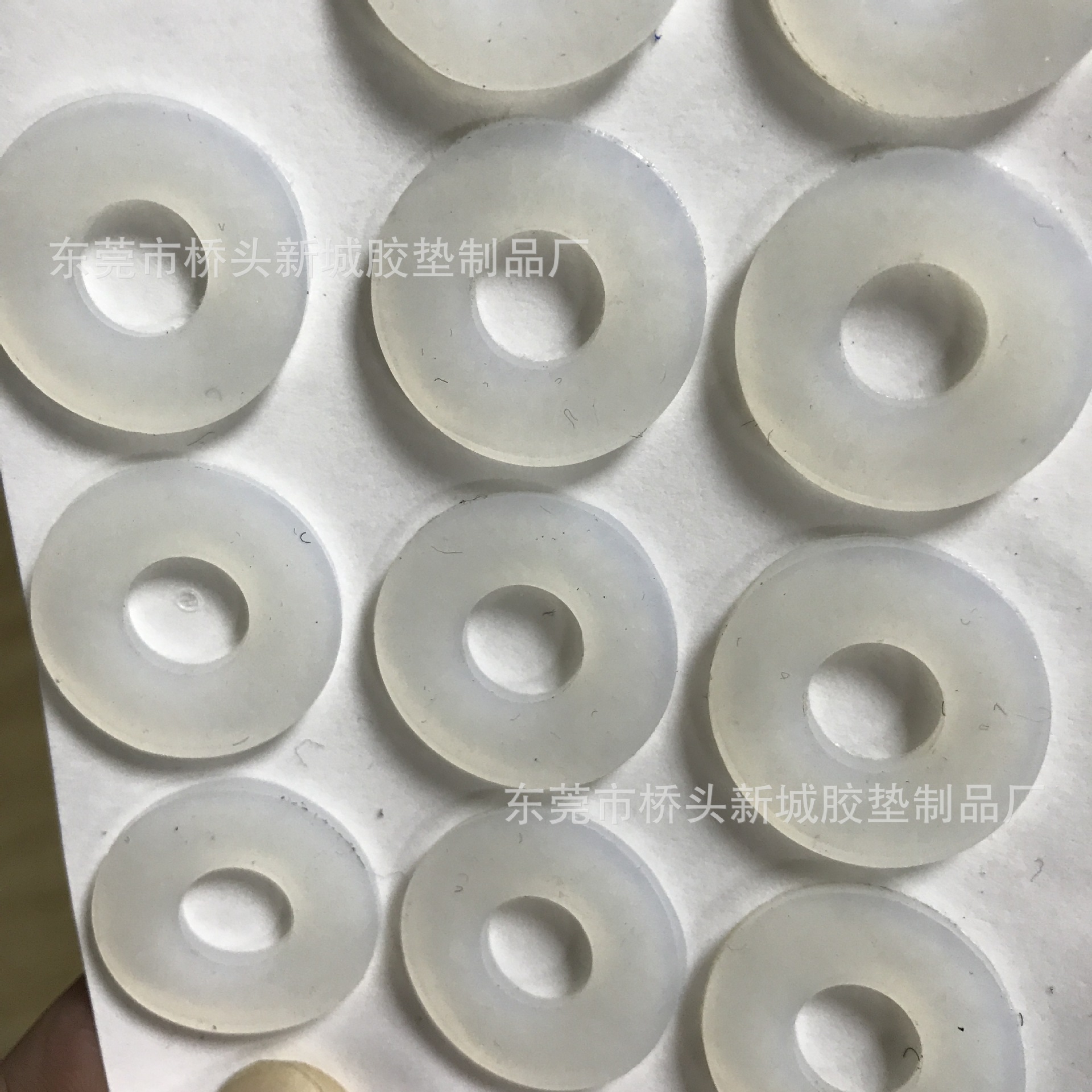 防撞硅胶垫 耐高温黑白色透明防滑硅胶垫低价供应