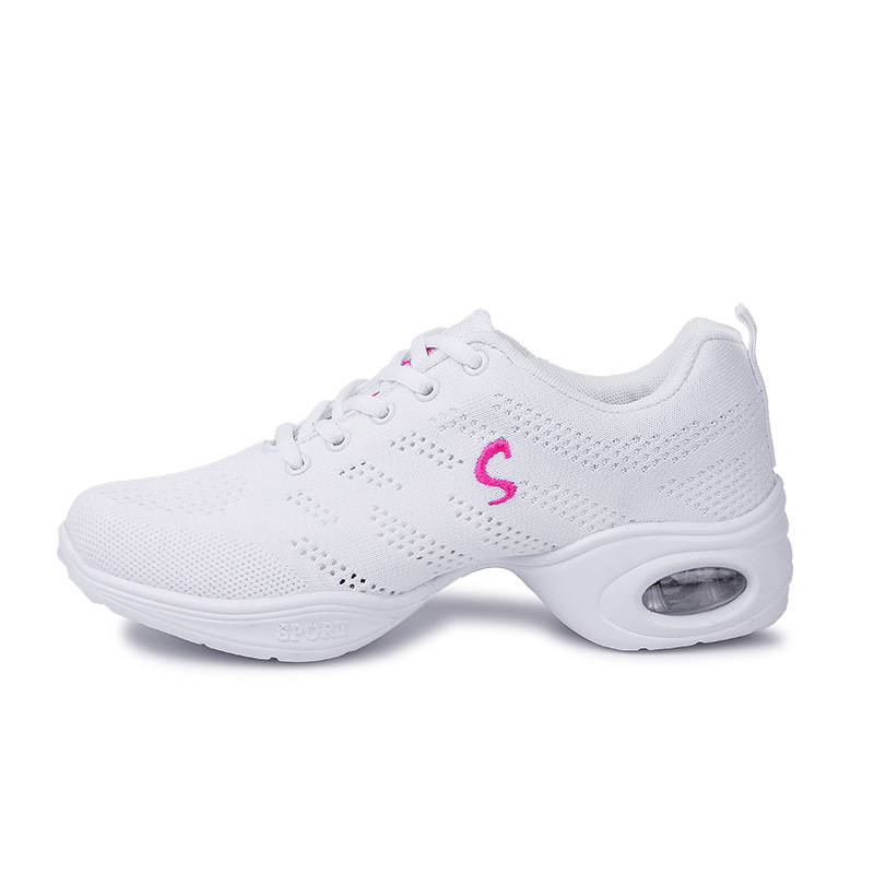 Nuevos zapatos de baile de verano transpirable volando malla tejida superficie zapatos de baile moderno zapatos de baile cuadrado adulto zapatos de baile de las mujeres de fondo suave