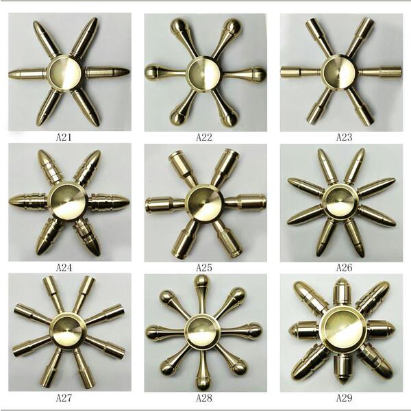 Electronic magnetic spinning top for finger