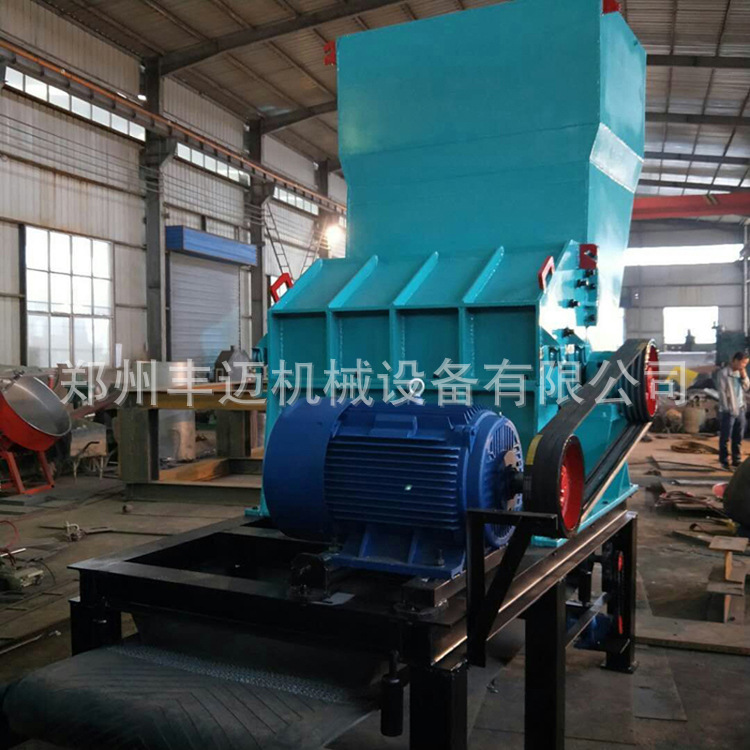 自动上料电动车破碎机 大块废旧金属移动破碎机 易拉罐破碎机