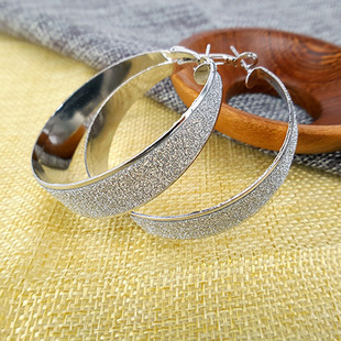 �S�ҬF؛���l�r�К��|ĥɰ���h�W���Ͻ��A�h���Ʒ��Ȧearring