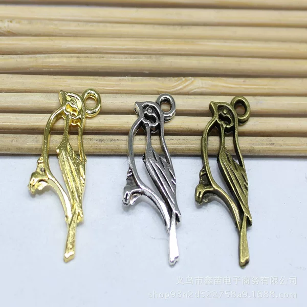 Factory direct DIY retro alloy pendant hollow bird handmade alloy bracelet jewelry accessories
