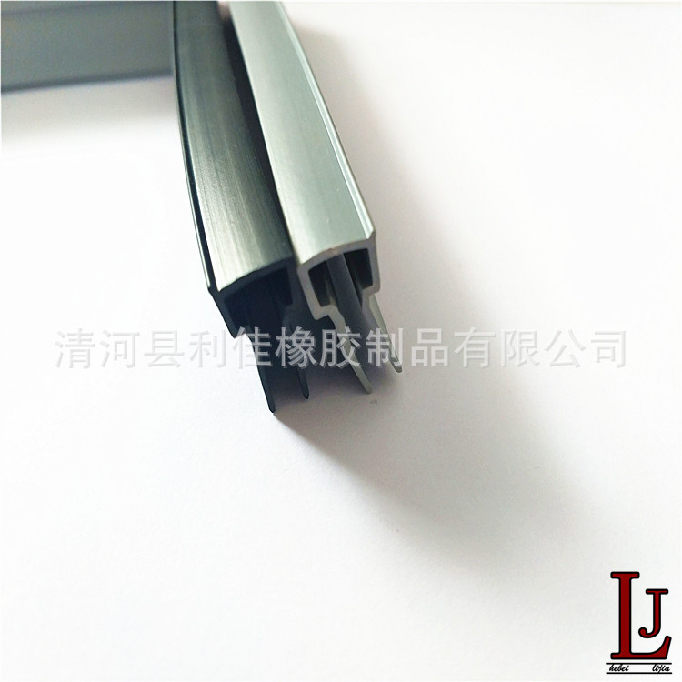 供应 橡塑密封条/彩色橡塑密封条 磁门帘密封条 来图来样做
