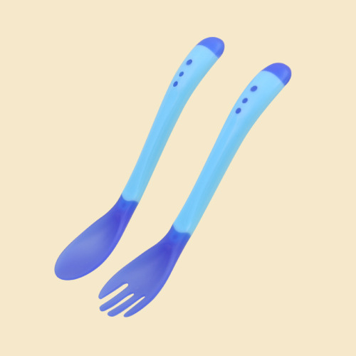 Baby temperature sensing spoon Baby feeding spoon temperature sensing spoon Temperature sensing spoon Temperature sensing color change