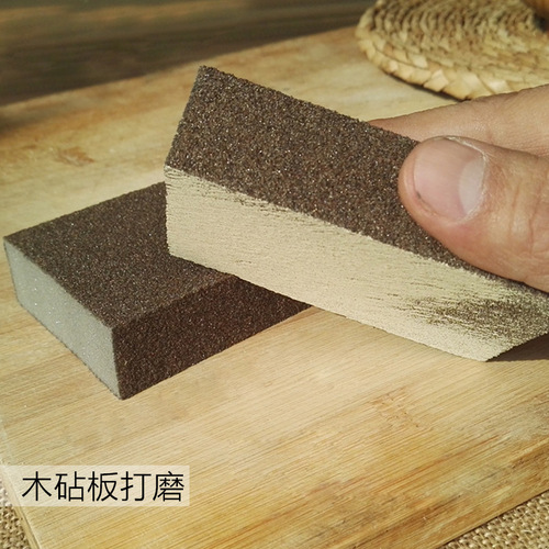 Emery sponge wipe, magic wipe to remove burnt and stubborn stains, wipe pot to remove rust, clean and wipe pot.