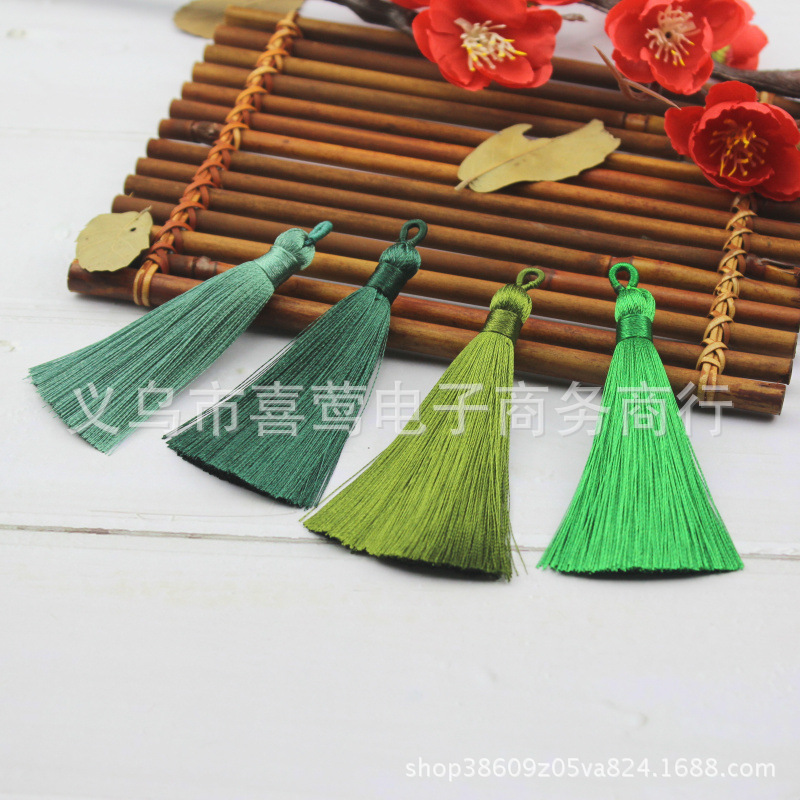 Short fat tassel earrings tassel pull ring Ice Silk vertical tassel anti-wrinkle straight tassel mobile phone case DIY accessories