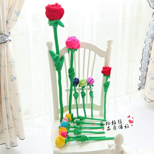 A set of one-size-fits-all simulated flower toys, including a rose, sunflower, plush toy cushion, large size, velvet material, sunflower.