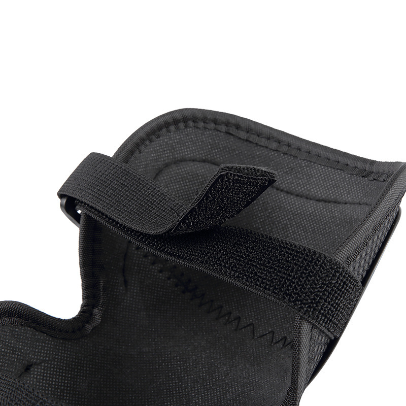 Cuatro temporadas de conducción de la motocicleta rodillera codo de cuatro piezas off-road Knight Equipo de protección otoño e invierno cálido equipo de almohadilla de pierna resistente a caídas