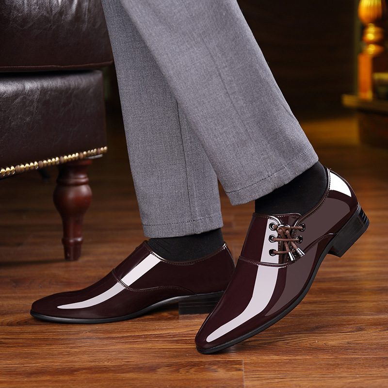 Shoes pointed-toe