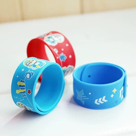 吸管;钥匙扣及钥匙扣配件;零钱包