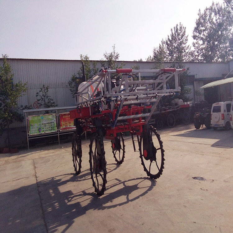 50马力自走式打药机 玉米棉花农田打药机