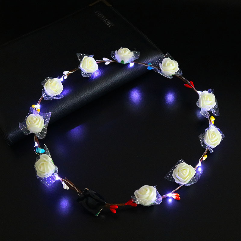 Flash Ten Lights Ten Blossom Foam Flower Ring White