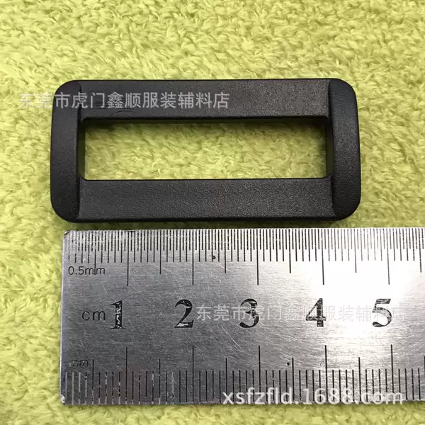 Spot supply of plastic fasteners 1.5 inch plastic square buckle 3.8cm plastic second buckle 38mm luggage accessories