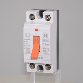 低压接触器;微型断路器;塑壳式断路器