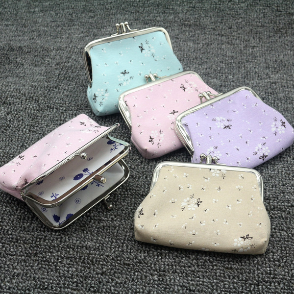 retro short wallet