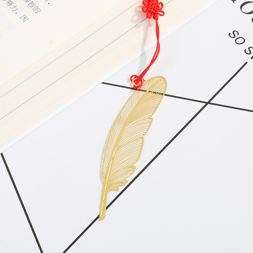 Manufacturer metal creative bookmarks, exquisite fine-grained leaf veins, hollow bookmarks, business gifts, brass bookmarks