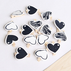 4.5 cm photo clip photo wall decoration decorative clips creative heart sticky note clip heart Korean style