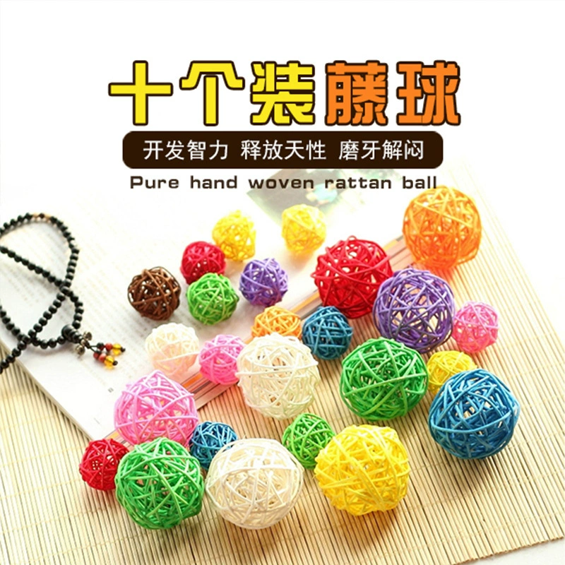 Фабрика первичный цвет ротанга кусает попугай игрушечный мяч развития интеллекта коренные зубы для облегчения скуки мяч из ротанга оптом
