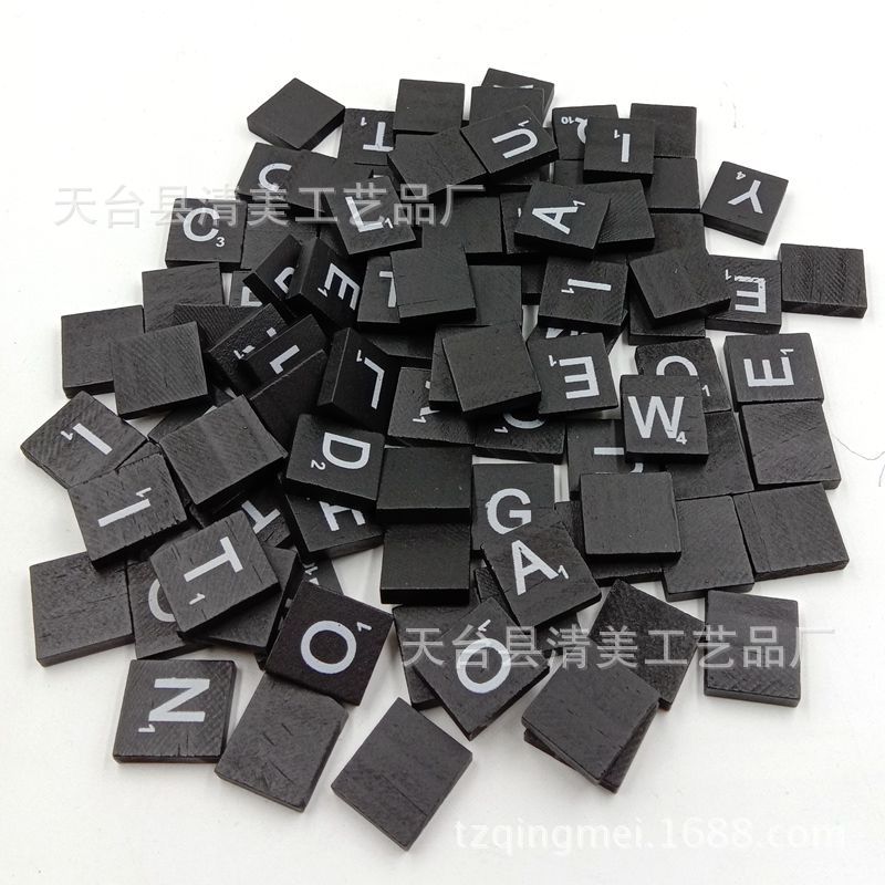 26 letras inglesas sobre fondo negro letras blancas letras cuadrados rompecabezas de educación temprana letras negras piezas de madera 100 piezas por paquete