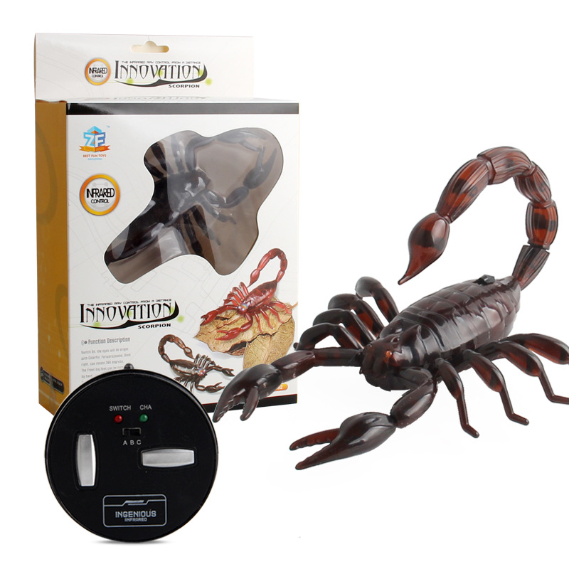 Transfronterizo DE LOS NIÑOS eléctrico inalámbrico de control remoto de simulación ciempiés escorpión escarabajo araña parodia animal modelo de juguete