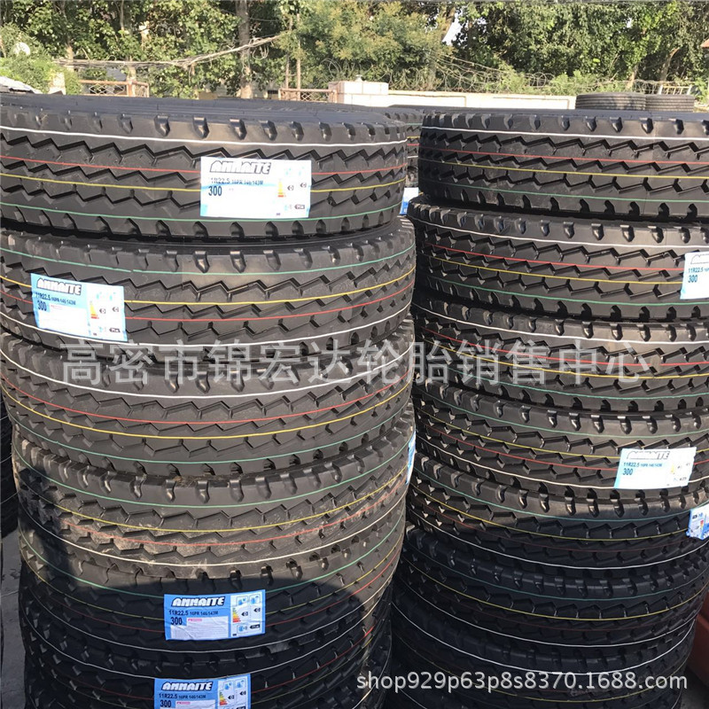 平板车轮胎10R22.5卡车钢丝真空轮胎9R22.5.