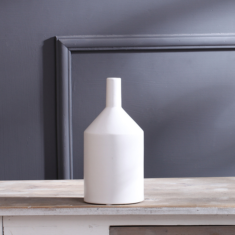 Nórdico moderno minimalista nórdico creativo muebles decoraciones blanco y negro adornos abstractos artesanías de cerámica al por mayor