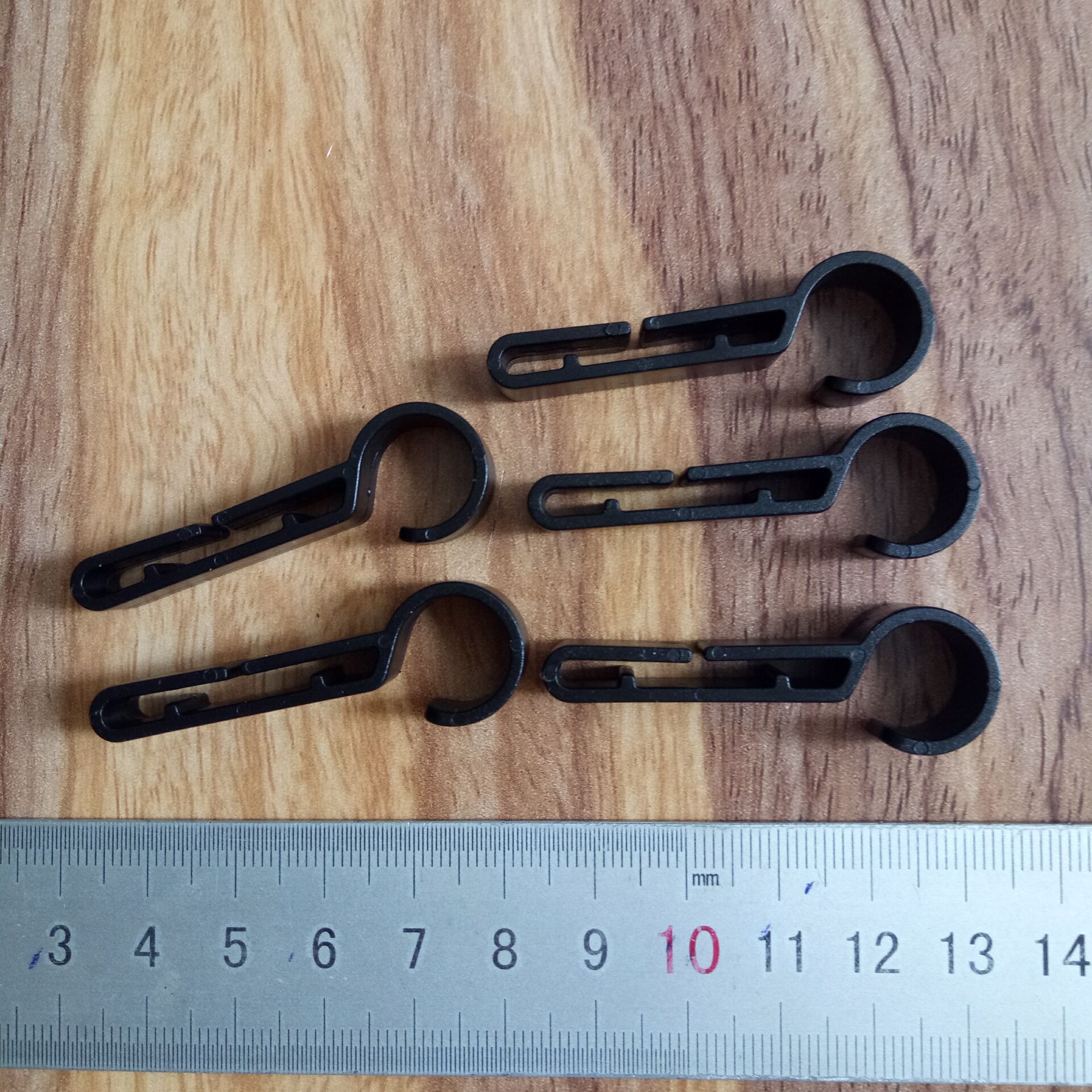 专业生产供应各种题型规格塑料钩扣安全帽矿灯带固定钩扣卡扣