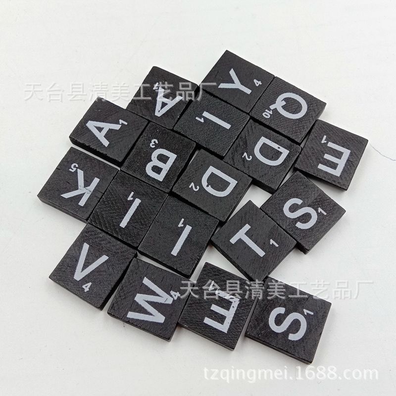 26 letras inglesas sobre fondo negro letras blancas letras cuadrados rompecabezas de educación temprana letras negras piezas de madera 100 piezas por paquete
