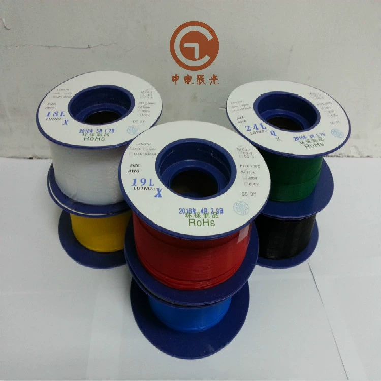 Завод специализируется на тефлоновом корпусе высокой температуры 260 градусов высокого давления тефлоновый шланг прозрачный тефлоновый шланг 18s