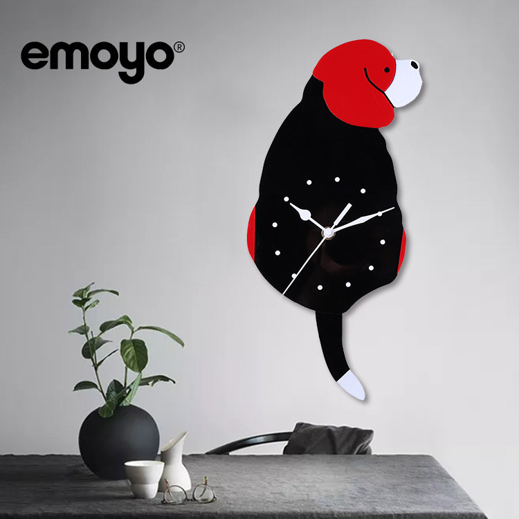 Creativo acrílico niños cuarzo DIY reloj emoyo swing cola cachorro Reloj de pared