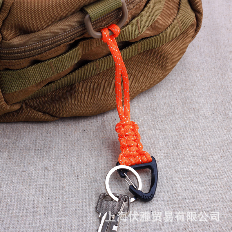 Cuerda de paraguas de siete núcleos hecha a mano Hebilla de triángulo Cuerda de mano Llavero Cuerda de linterna Cuerda anti-caída Cuerda cuchillo colgante Y020