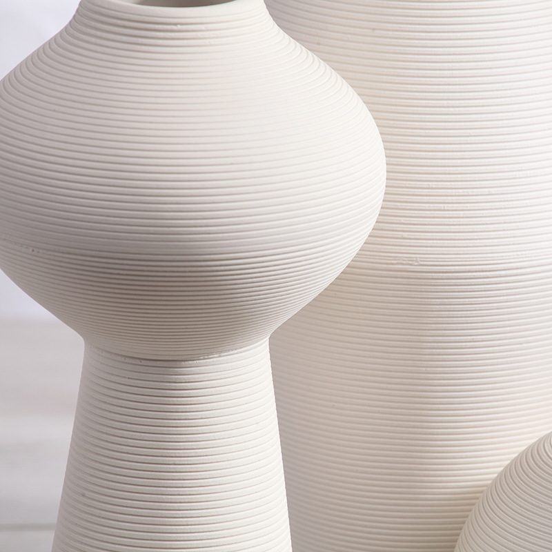 Ins Corea del Sur B & B Cafe decoración florero cerámica llanura asado Estilo nórdico blanco arreglo de flores decoración simple al por mayor