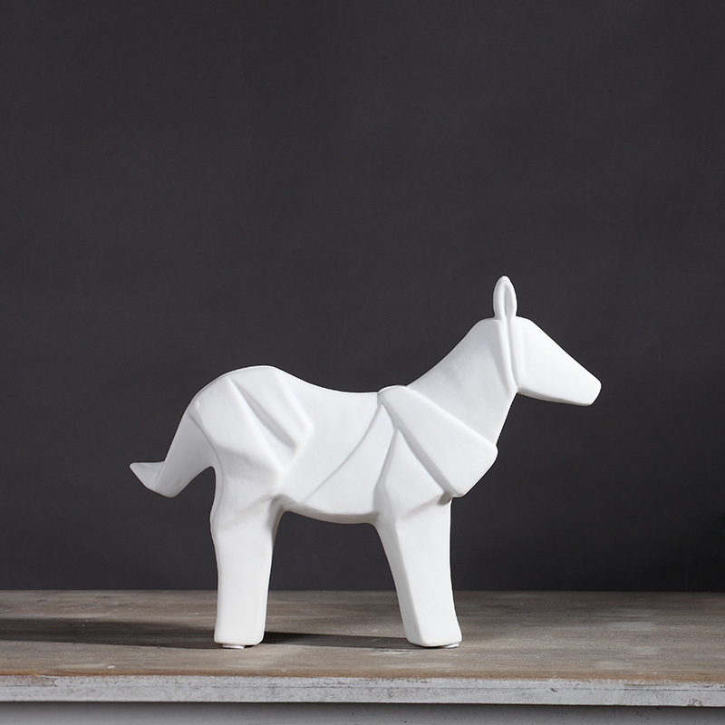 Nórdico simple cerámica artesanía creativa TV gabinete decoración blanco origami caballo salón decoración del hogar al por mayor