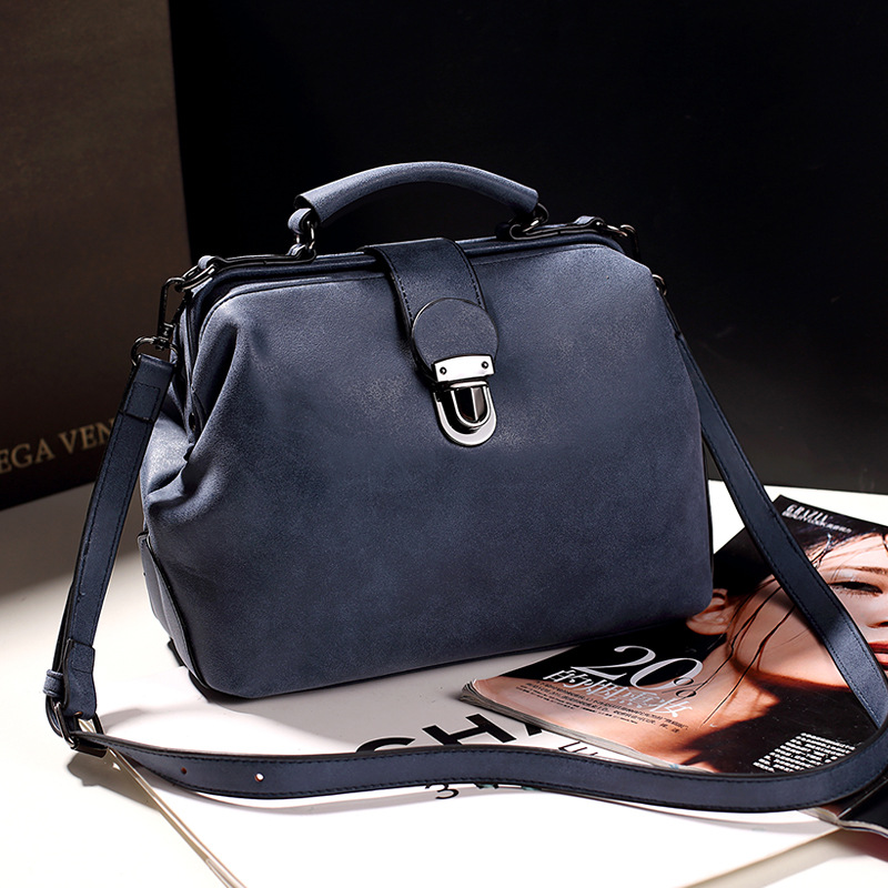 New Rhombus Bag, Shoulder Crossbody, Multifunctional Women's Bag, Niche Design, High-End Retro Doctor Handbag