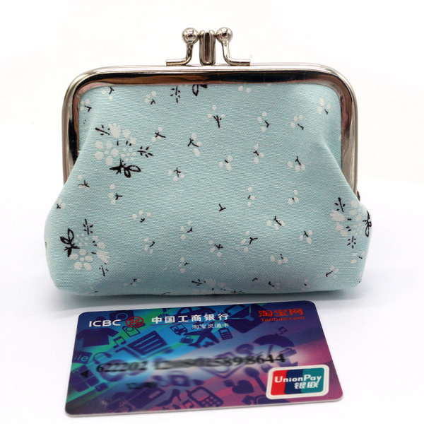 retro short wallet