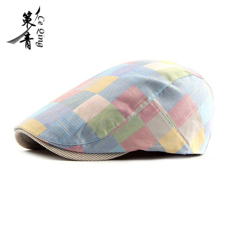 Sombrero de los hombres primavera y verano nueva moda coreana casquillo enarbolado mujeres a cuadros británicos boina ocio al aire libre hacia adelante sombrero
