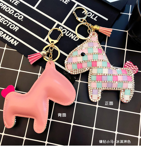 Korean cute diamond-studded pony keychain for women, creative car keychain, fashionable bag hook, gift wholesale