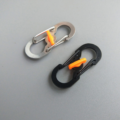 Factory direct supply of 8-character buckle with lock, anti-theft S buckle, anti-falling metal keychain, creative small gift mini quick-hook buckle