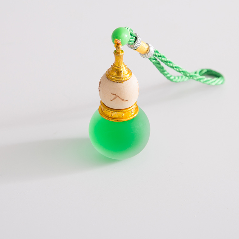 Car Aromatherapy Essential Oil Car Perfume Colorful Gourd Pendant Car Fragrance Deodorizing Light Fragrance Long-Lasting Manufacturer Wholesale
